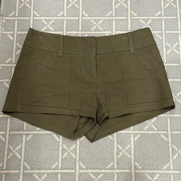 Theory 2 army green shorts - Picture 1 of 2